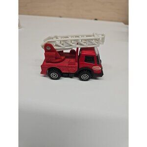 Vintage Tonka Metal Firetruck & Extending Ladder Toy Truck